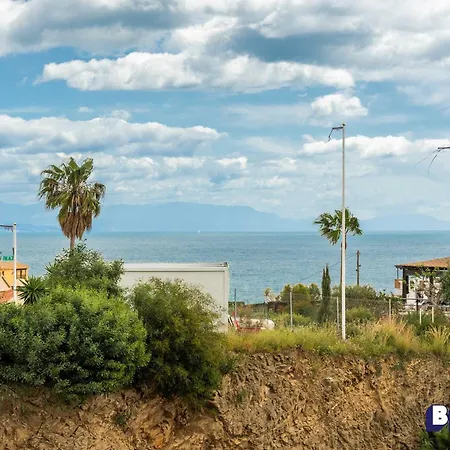 Cozy 2-story Townhouse Family-friendly Fuengirola