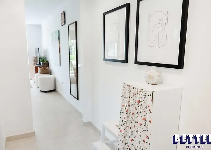 Cozy 2-story Townhouse Family-friendly *