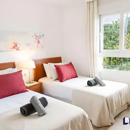 Cozy 2-story Townhouse Family-friendly Holiday home