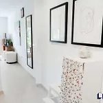 Cozy 2-story Townhouse Family-friendly *