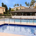 Cozy 2-story Townhouse Family-friendly Fuengirola